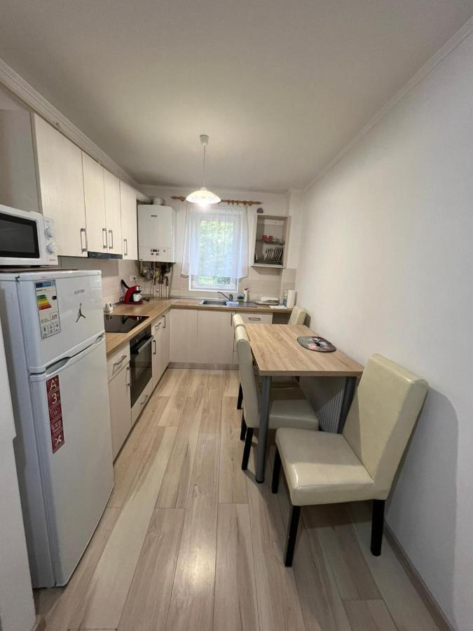 Gold Apartments بايا ماري المظهر الخارجي الصورة
