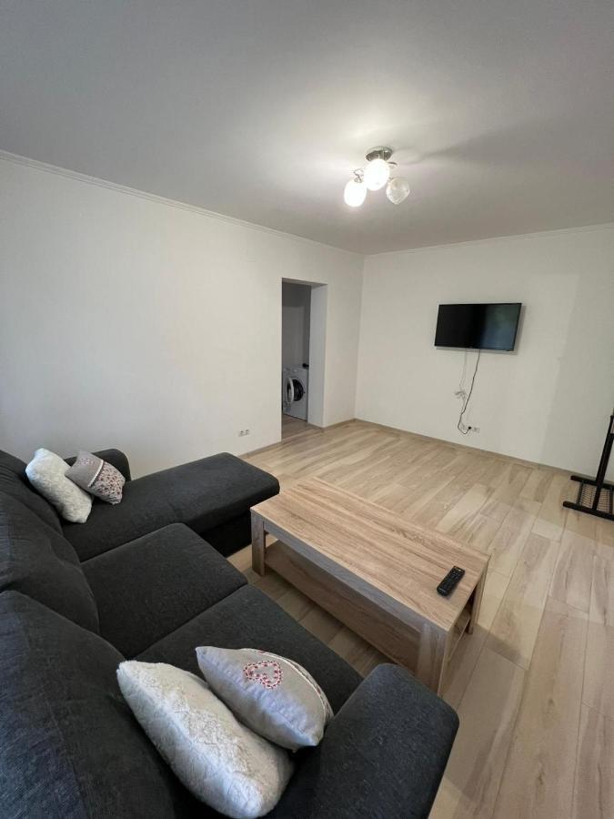 Gold Apartments بايا ماري المظهر الخارجي الصورة