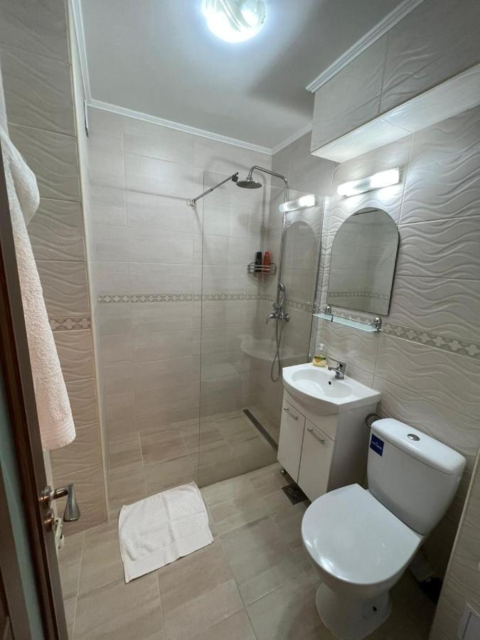Gold Apartments بايا ماري المظهر الخارجي الصورة